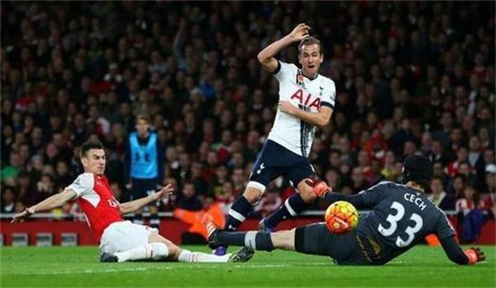 及他在芝加 及他在芝加